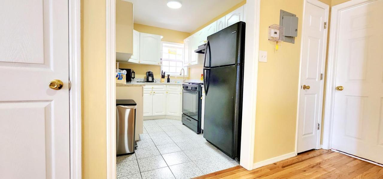Pangsapuri Modern Two Bedroom Jamaica Queens, Nyc *